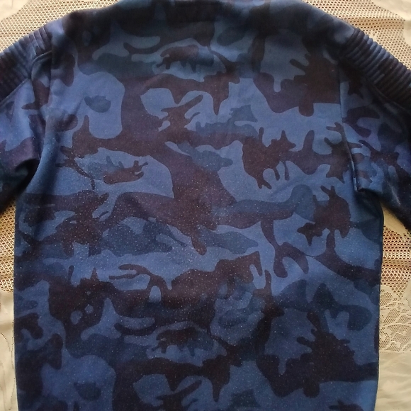 #051 Boys Blue Camo Hoodie Sweater By G-Net Size Large - Picture 13 of 15